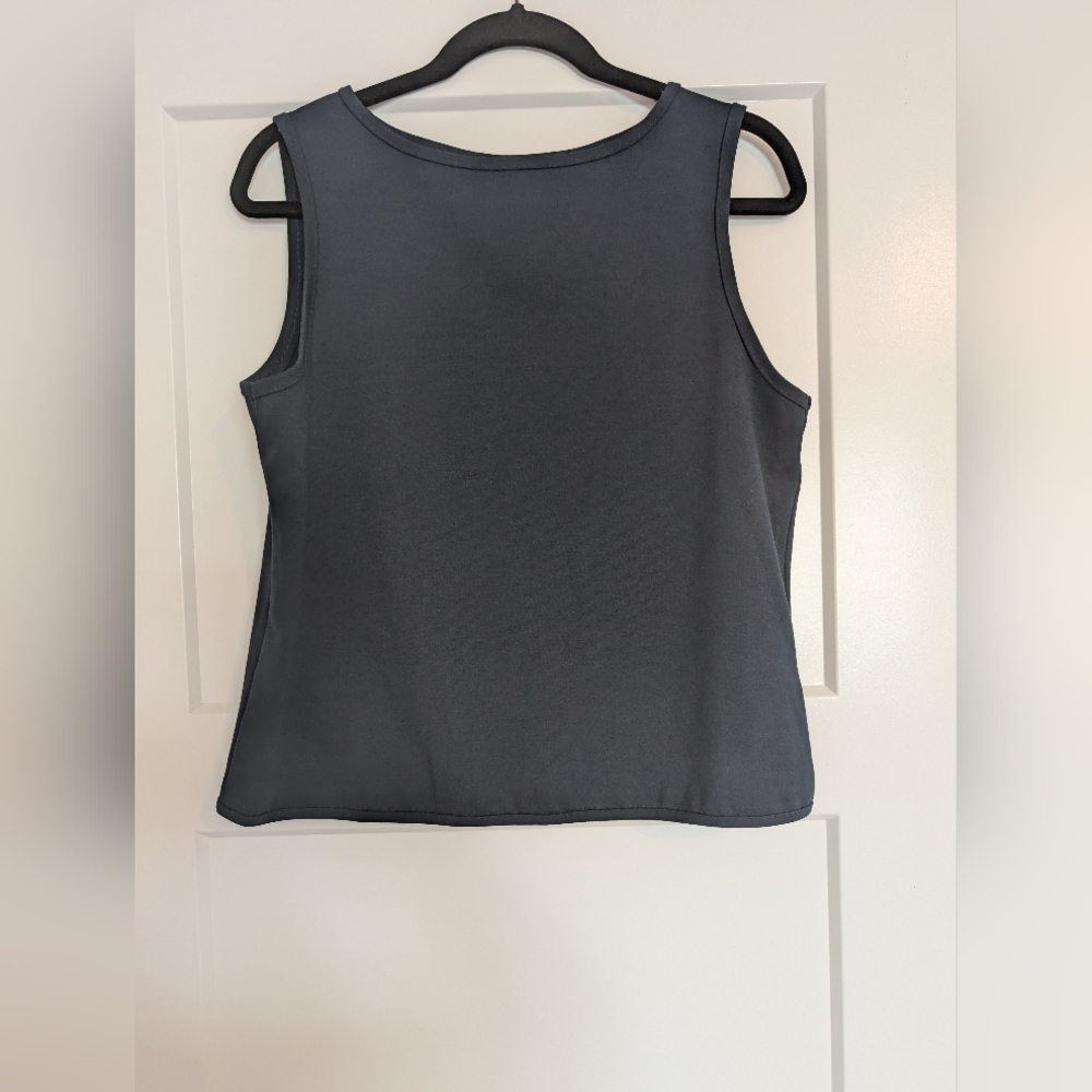 Max Studio London Classic Navy Sleeveless Top NWT Small $168